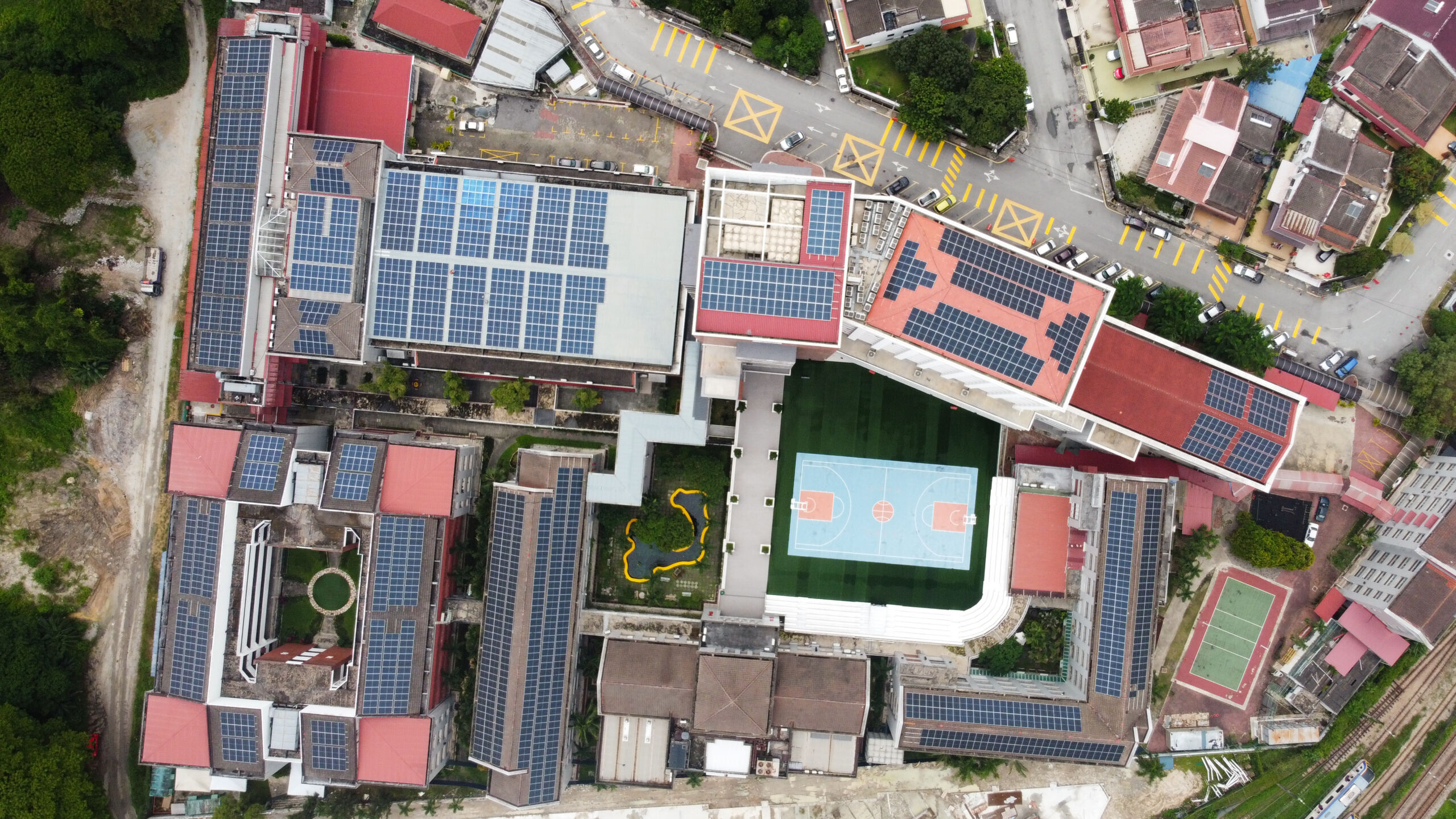 Chong Hwa High School